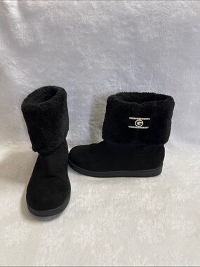 GBG Los Angeles Black Fold-Over Faux Fur Winter Boots